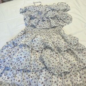 mini dress in size small brand is ILLA ILLA